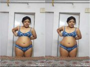 Sexy Priya Bhabhi Fucking In Doggy Style Video Record By Hubby