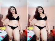 Sexy Indian Girl Rajashree Bathing and Fingering part 2