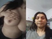 Cute Desi Girl Shows Her Boobs and pussy