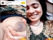 Cute paki Girl Shows her boobs