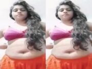 Sexy Bangla Girl Shows her Boobs and Pussy